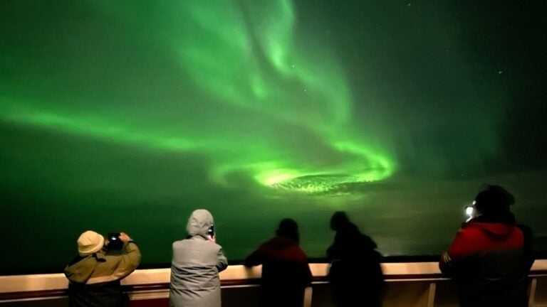 En images : Une croisière hivernale aux aurores boréales dans le nord de la Norvège 109 En images : Une croisière hivernale aux aurores boréales dans le nord de la Norvège - 108