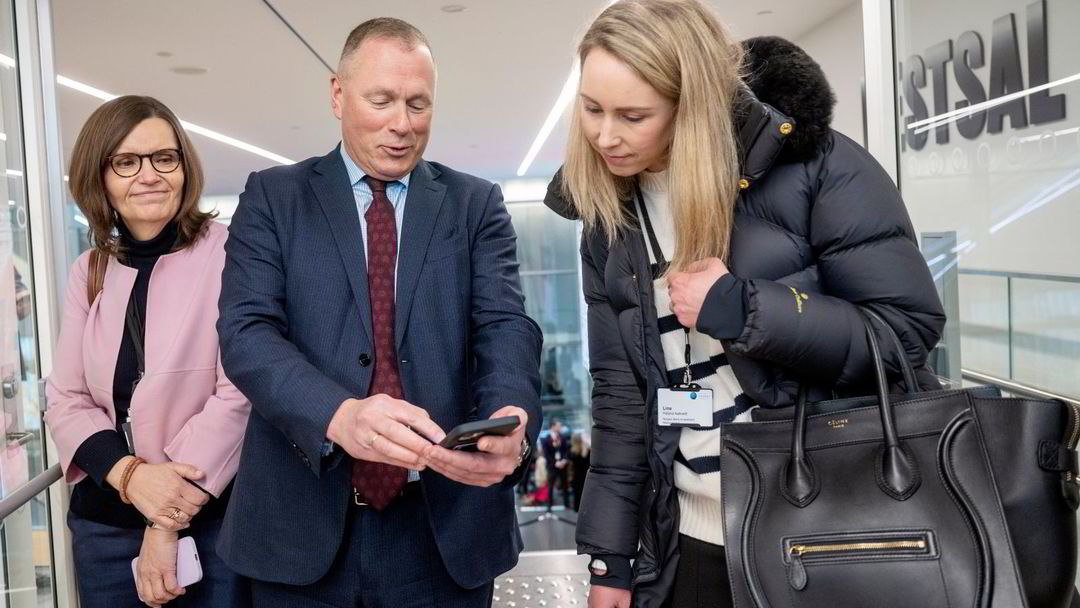 Nicolai Tangen a envoyé un SMS de remerciement au PDG d'Equinor Anders Opedal pour tout l'argent du pétrole 4 Nicolai Tangen a envoyé un SMS de remerciement au PDG d'Equinor Anders Opedal pour tout l'argent du pétrole - 3