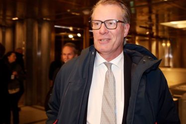 Ce soir, l'élite de la société se rassemble pour le dîner annuel de la Norges Bank : Ils s'assoient à table avec le gouverneur de la banque centrale - 16