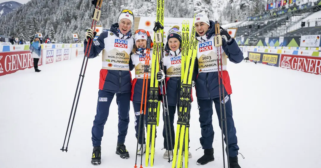 La Norvège remporte une médaille d'or historique en équipe mixte 4 La Norvège remporte une médaille d'or historique en équipe mixte - 3