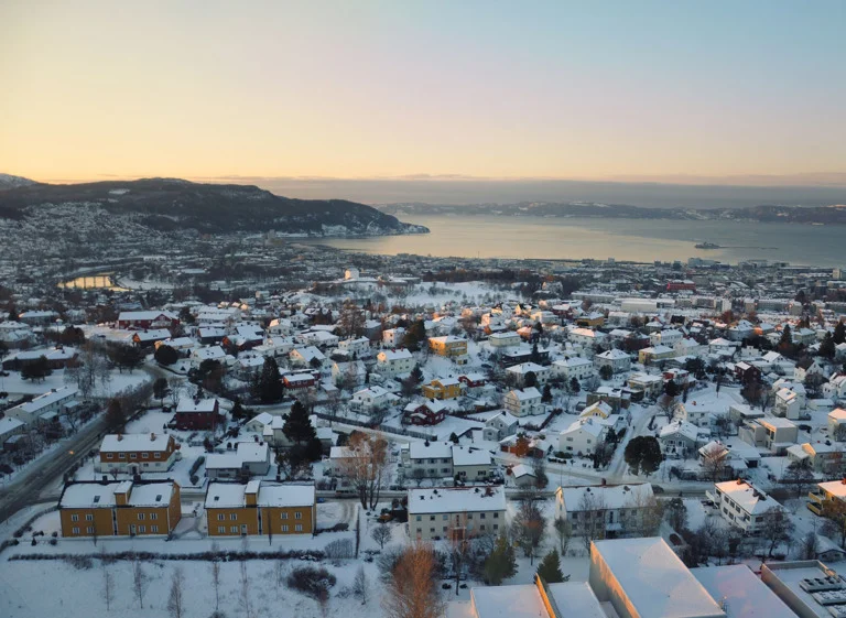 La ville de Trondheim en hiver