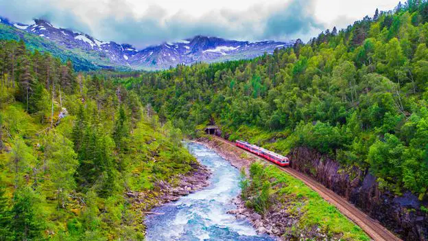 L'itinéraire ferroviaire le plus élevé d'Europe du Nord - 3