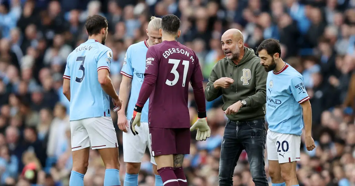Pep Guardiola a apporté un changement clé à l'équipe qui peut aider Man City à éviter le dérapage de Crystal Palace - Dan Brown 4 Pep Guardiola a apporté un changement clé à l'équipe qui peut aider Man City à éviter le dérapage de Crystal Palace - Dan Brown - 3