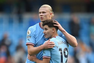 Julian Alvarez s'ouvre sur la relation avec Erling Haaland et révèle le club préféré de l'as de Man City - 16