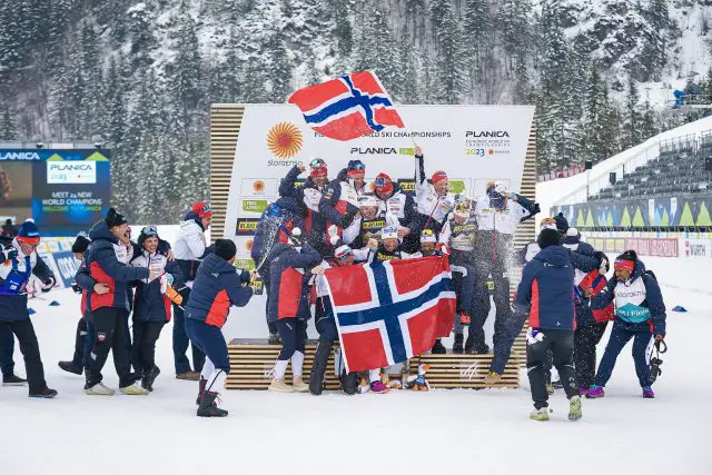 La Norvège remporte l'or, les USA la cinquième place - FasterSkier.com - 45