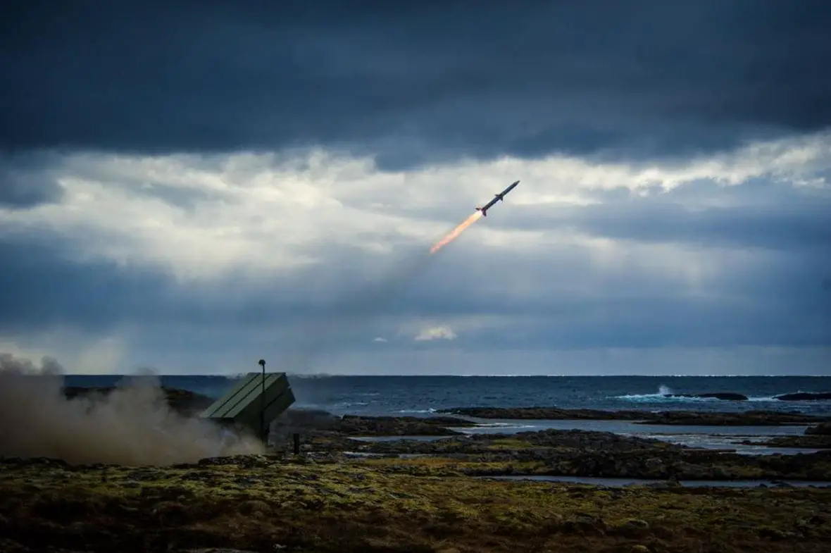 La Norvège va envoyer deux systèmes de défense aérienne NASAMS à l'Ukraine 4 La Norvège va envoyer deux systèmes de défense aérienne NASAMS à l'Ukraine - 3