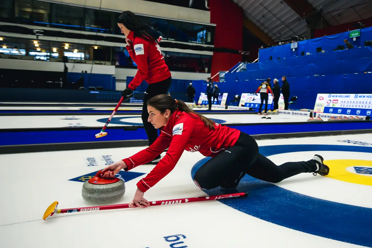 Le Canada bat la Norvège, améliorant son score de 2-1 aux Mondiaux féminins - 3