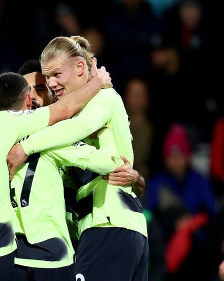 Les joueurs de Man City aident Erling Haaland en ne lui passant pas le ballon – Simon Bajkowski - 1