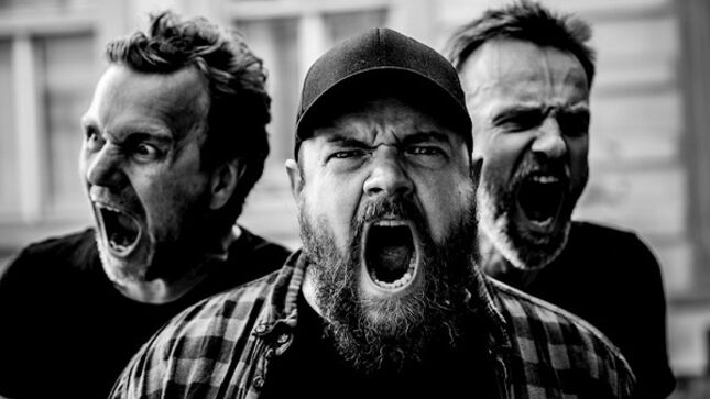 Le groupe norvégien THIS MEANS WAR sortira son premier album ce mois-ci ; le titre "Omnivore Doctrine" est disponible en streaming. - 7