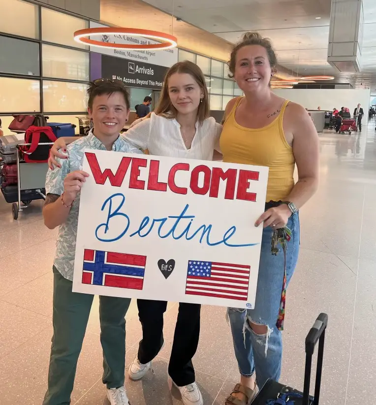 Rencontrez les étudiants de l'AFS de West Hartford : Bertine Hansen de Norvège - We-Ha - 9