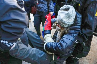 Greta Thunberg détenue par la police norvégienne lors d'une manifestation pro-Sami - 20