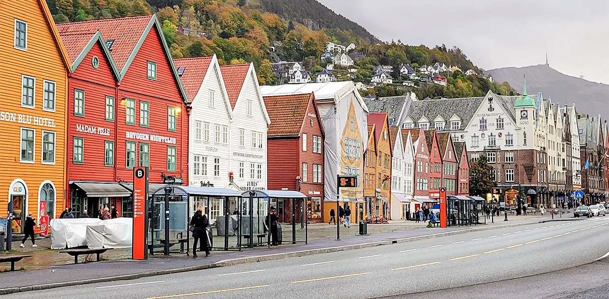 Quand à Bergen, en Norvège - Clemson World Magazine - 37