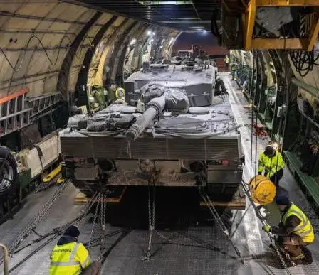 L'Ukraine reçoit 8 chars de combat Leopard 2 et des véhicules de soutien de la Norvège - 28