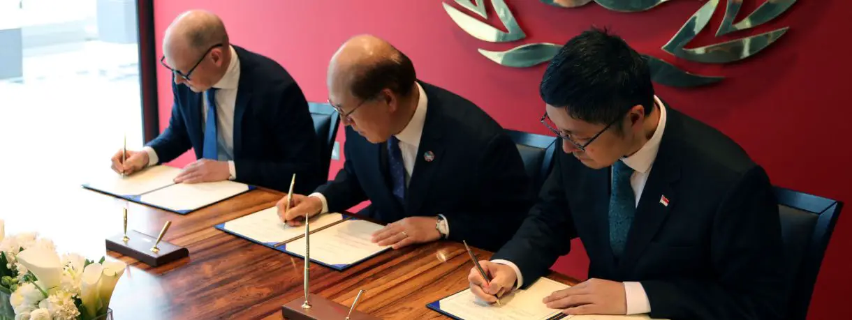L'OMI, l'AMP et la Norvège signent un protocole d'accord pour réduire les émissions dans les pays en développement 8 L'OMI, l'AMP et la Norvège signent un protocole d'accord pour réduire les émissions dans les pays en développement - 7