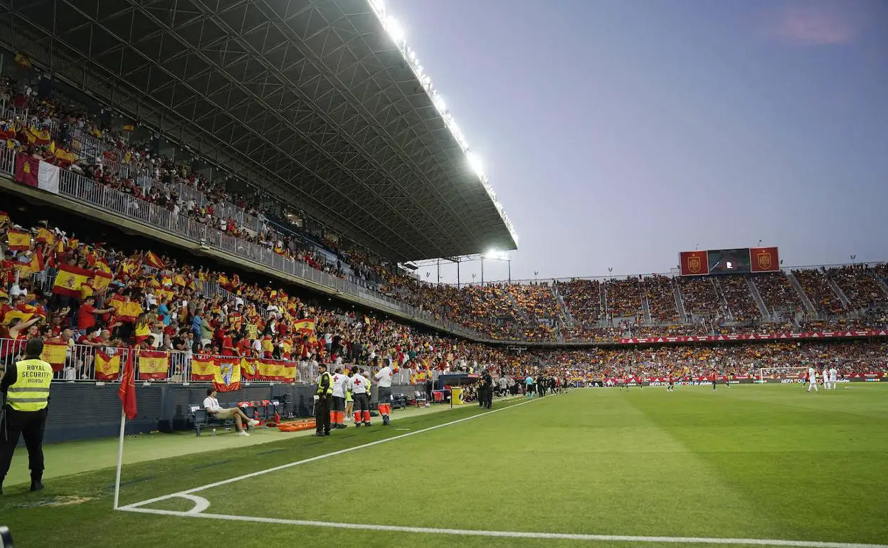 Mise en vente des billets pour le match de football Espagne-Norvège à Malaga à la fin du mois - 3
