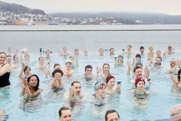 Un festival expérimental, à faire en maillot de bain et en chaussures de danse - 18