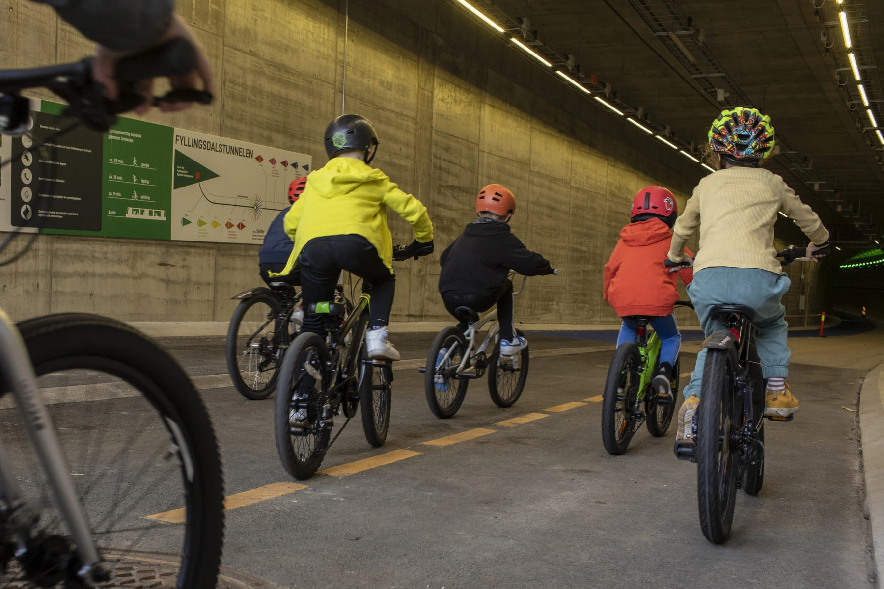 Le plus long tunnel cyclable d'Europe est inauguré en Norvège 10 Le plus long tunnel cyclable d'Europe est inauguré en Norvège - 9