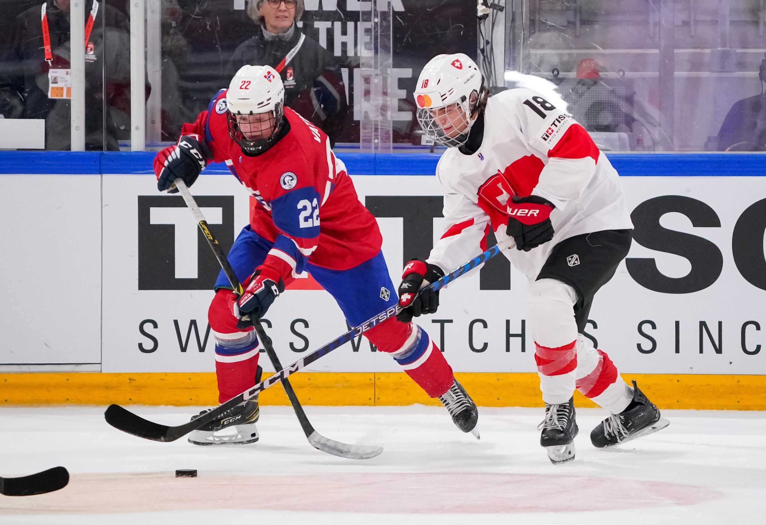 Hockey : La Suisse remporte sa première victoire face à la Norvège 4 Hockey : La Suisse remporte sa première victoire face à la Norvège - 3