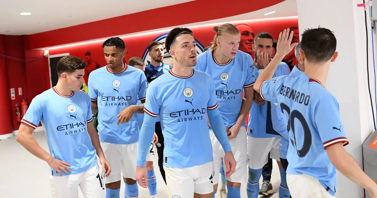 Wayne Rooney désigne le joueur de Man City qui devrait recevoir le Ballon d'Or 4 Wayne Rooney désigne le joueur de Man City qui devrait recevoir le Ballon d'Or - 3