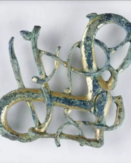 Une boucle viking vieille de 1 000 ans retrouvée en Norvège - ARTnews.com - 12
