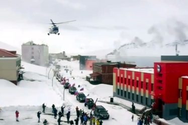 La Russie fait un défilé de propagande sur un archipel norvégien - 18