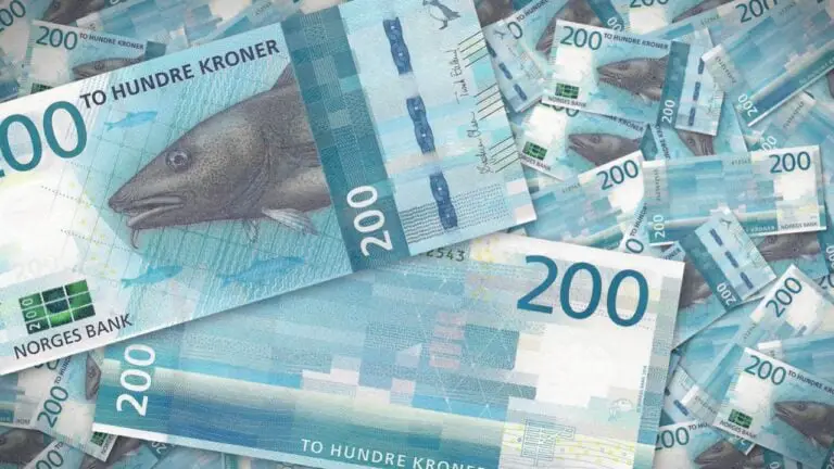 La Danske Bank met fin à ses activités de services bancaires aux particuliers en Norvège 14 Pile de billets de 200 couronnes norvégiennes.