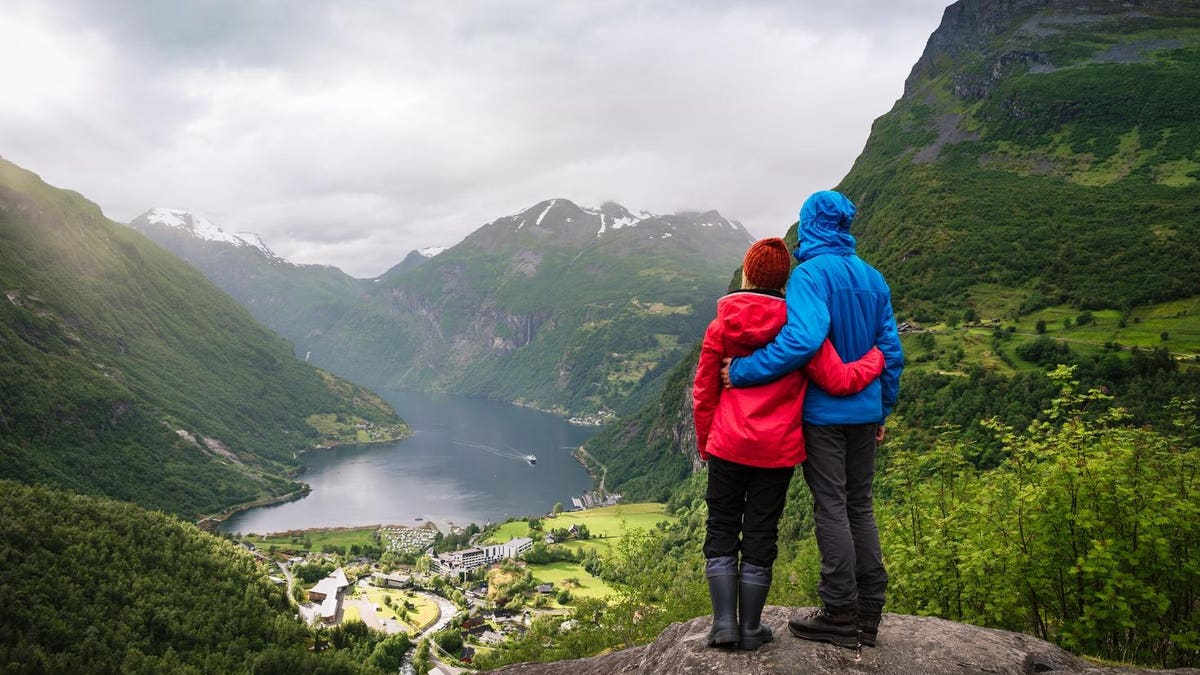 10 choses à faire dans la magnifique ville de Geiranger, en Norvège 4 10 choses à faire dans la magnifique ville de Geiranger, en Norvège - 3