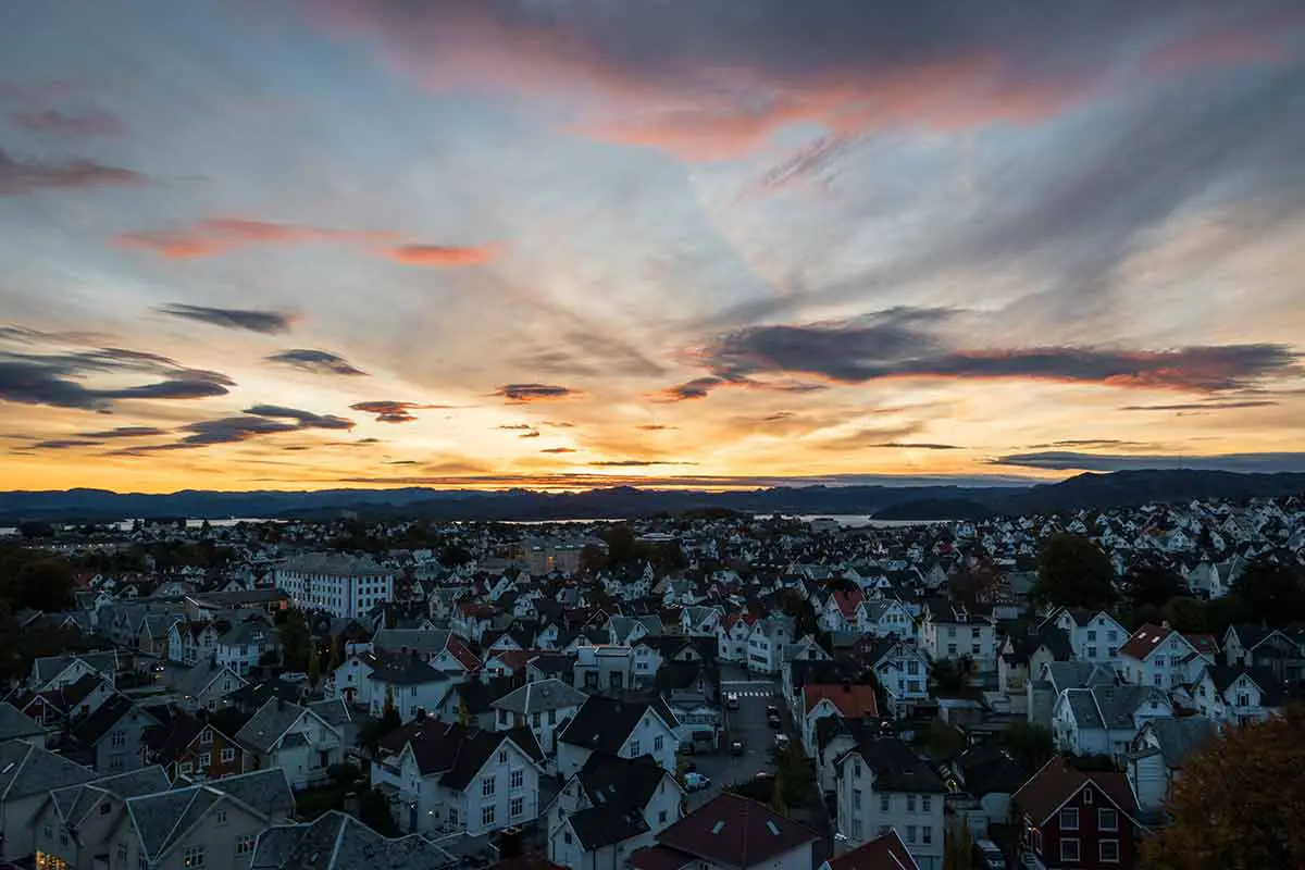 Lever de soleil ciel coloré à Stavanger Norvège