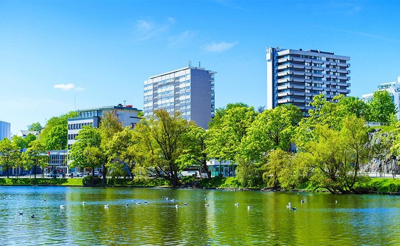 Le guide complet de Stavanger en 2023, Norvège 82 Lac au centre de Stavanger, Norvège