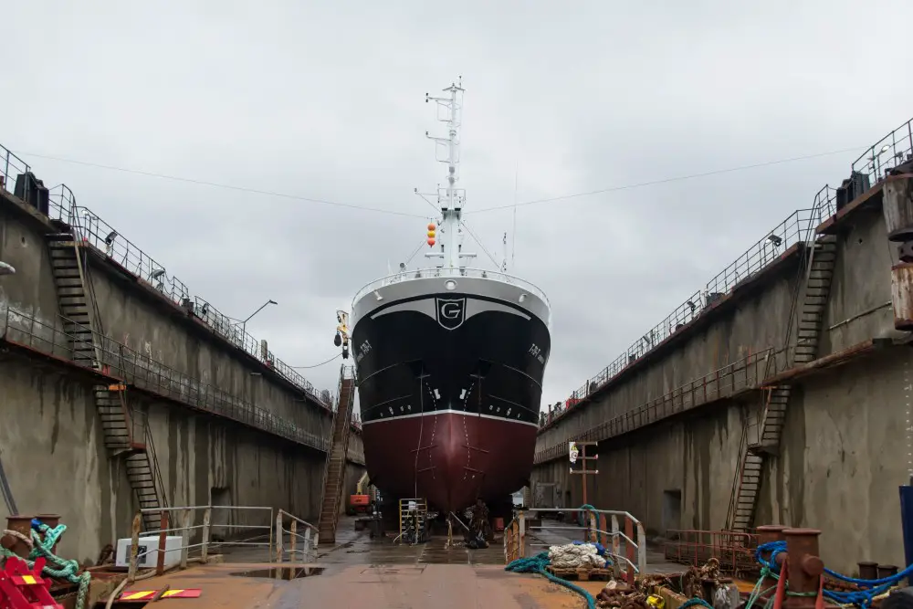 La tension monte en Norvège après l'imposition de restrictions aux navires de pêche russes. 88 La tension monte en Norvège après l'imposition de restrictions aux navires de pêche russes. - 87