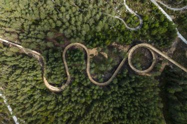 Le parc d'activités norvégien Haramen se dote d'une promenade dans les arbres - 18