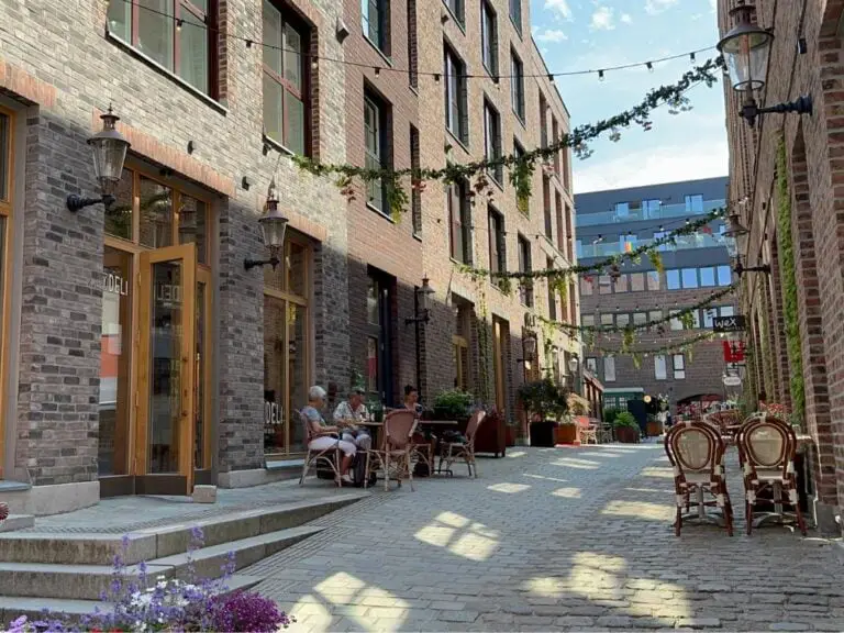 10 faits sur Fredrikstad, Norvège 40 Restaurants du centre-ville de Fredrikstad, Norvège.