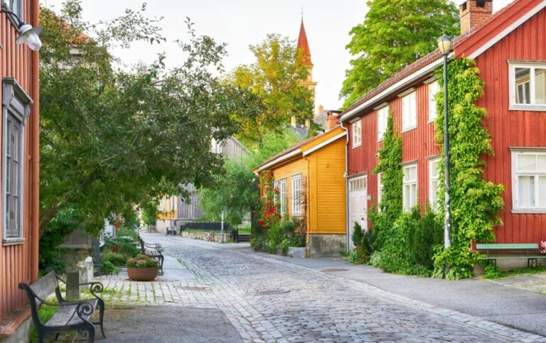 27 choses à faire à Trondheim, Norvège 62 Bakklandet à Trondheim.
