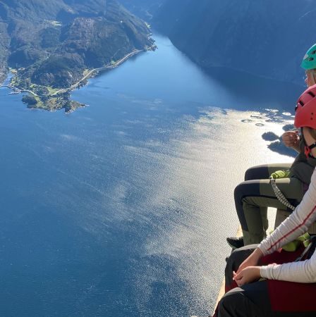 Une immense falaise en Norvège ouvre une route touristique à couper le souffle - 1