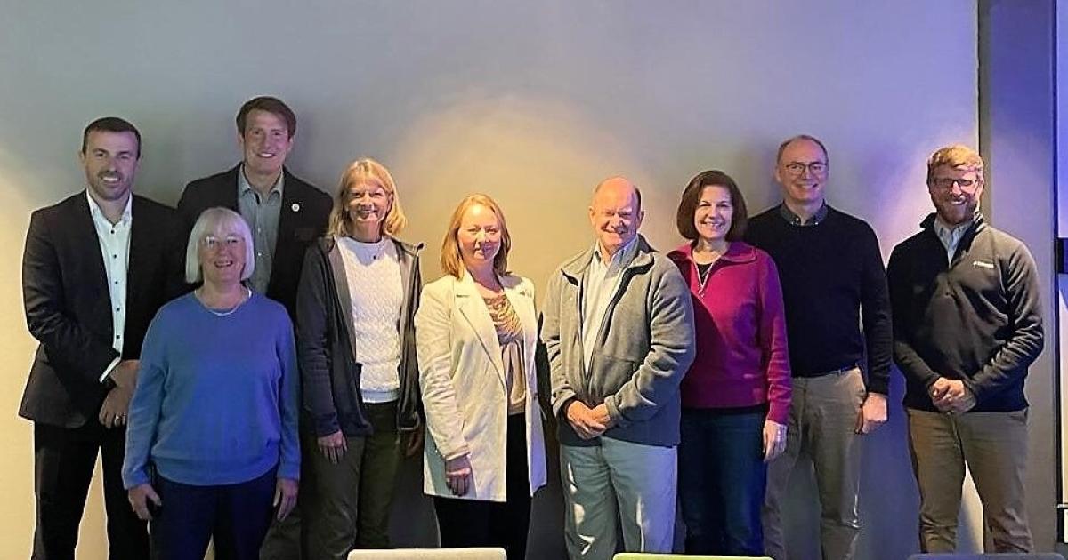 Quatre sénateurs américains ont rencontré des acteurs de l'Arctique dans le nord de la Norvège 4 Quatre sénateurs américains ont rencontré des acteurs de l'Arctique dans le nord de la Norvège - 3