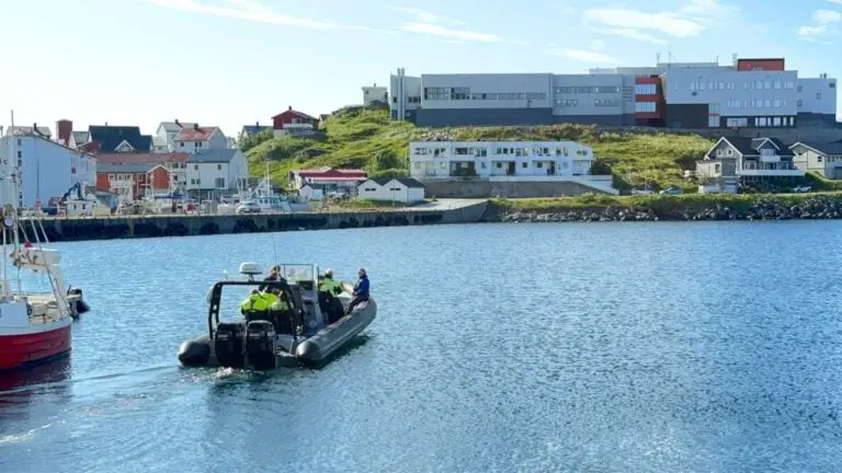 Excursion en bateau pneumatique au départ de Honningsvåg.