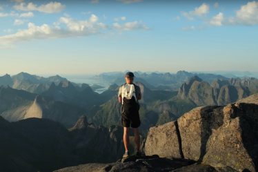 10 jours de randonnée silencieuse dans les îles Lofoten en Norvège, en 30 minutes - 16
