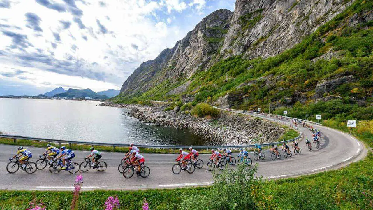 Comment regarder l'Arctic Race of Norway 2023 EN DIRECT sur SBS ? 4 Comment regarder l'Arctic Race of Norway 2023 EN DIRECT sur SBS ? - 3