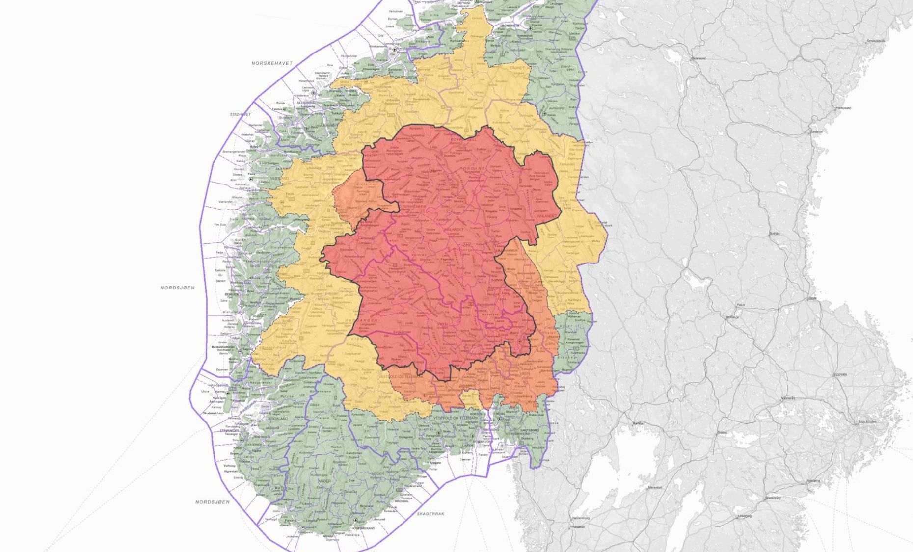 La tempête "Hans" frappe la Norvège et sème le chaos dans les transports 14 La tempête "Hans" frappe la Norvège et sème le chaos dans les transports - 13