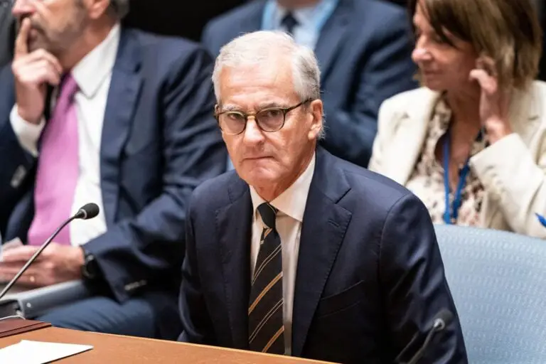 Jonas Gahr Støre participe à une réunion au siège de l'ONU. Photo : Lev Radin / Shutterstock.com.