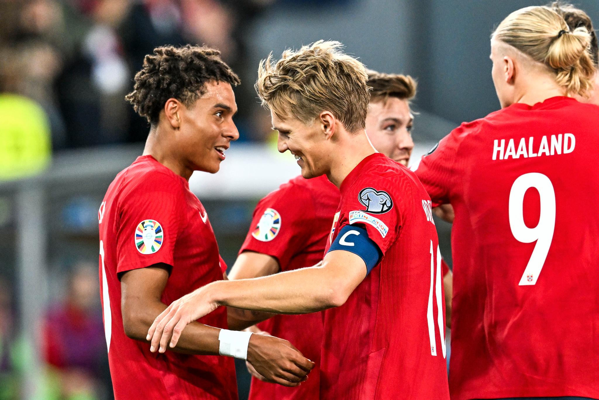 Le facteur X des stars a sauvé Solbakken et la Norvège 4 Le facteur X des stars a sauvé Solbakken et la Norvège - 3