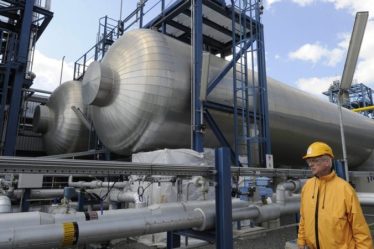 Les Etats-Unis et la Norvège utilisent des taxes et des crédits pour mener le monde dans la gestion du carbone - EURACTIV.com - 16