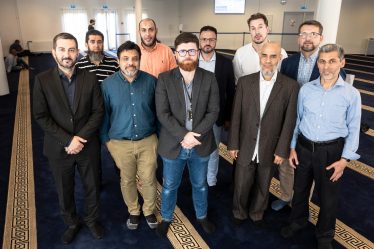 Les imams d'Oslo mènent une campagne de vote pendant la prière du vendredi - 20