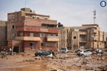 On craint 2 000 morts et 5 000 disparus après des pluies torrentielles et des inondations - 16