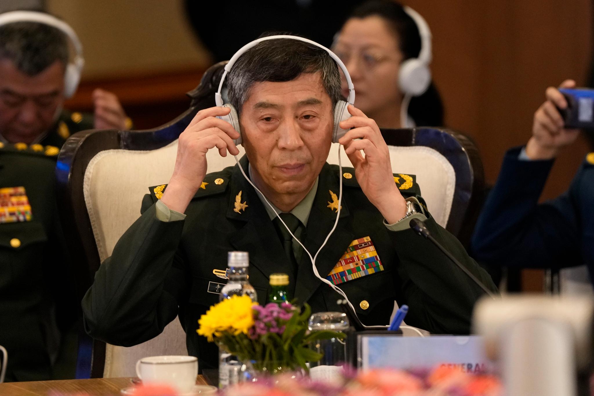 Un par un, les personnes nommées par Xi disparaissent. Cela provoque des maux de tête pour quiconque souhaite entretenir des relations avec la Chine. 10 Un par un, les personnes nommées par Xi disparaissent. Cela provoque des maux de tête pour quiconque souhaite entretenir des relations avec la Chine. - 9