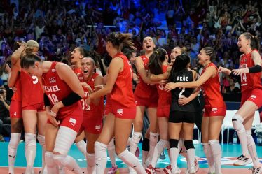 La fièvre du volley-ball fait rage en Turquie. Mais tout le monde n’encourage pas l’équipe féminine. - 20