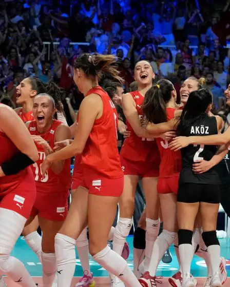 La fièvre du volley-ball fait rage en Turquie. Mais tout le monde n’encourage pas l’équipe féminine. - 19