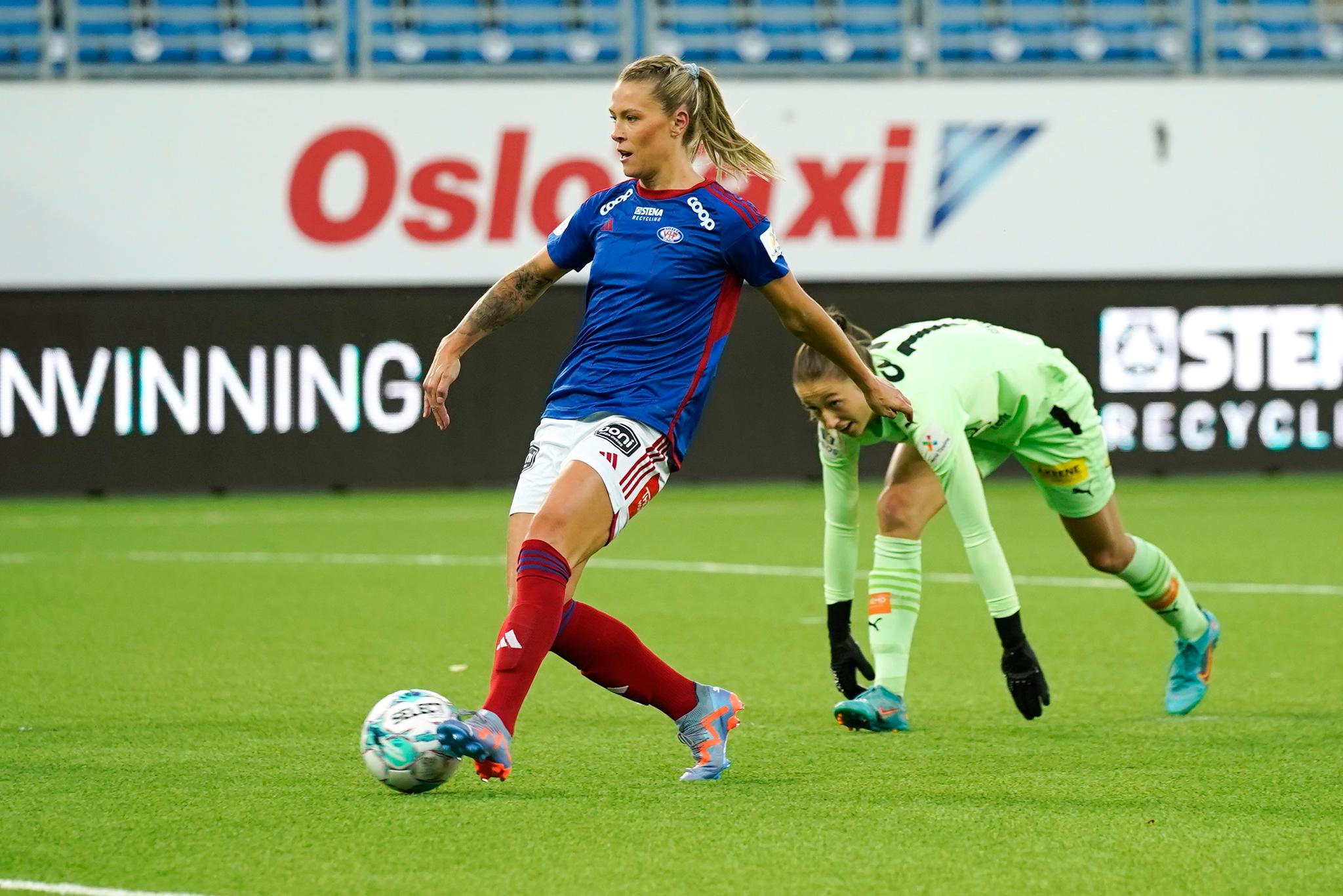 Löfwenius a marqué contre son ancien club lors du match au sommet - Thea Kyvåg a sauvé le LSK en prolongation 8 Löfwenius a marqué contre son ancien club lors du match au sommet - Thea Kyvåg a sauvé le LSK en prolongation - 7