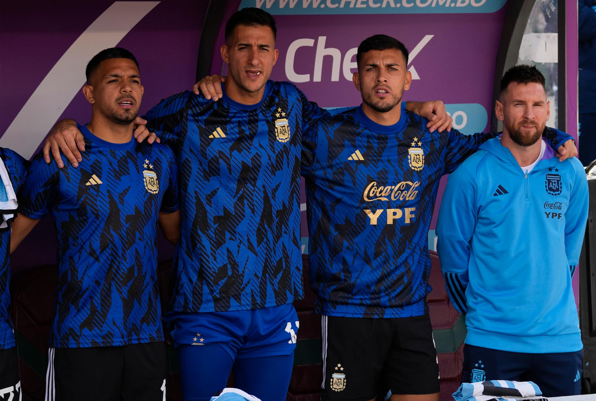 Messi manquait à l'appel lors de la victoire de l'Argentine lors des éliminatoires de la Coupe du monde 4 Messi manquait à l'appel lors de la victoire de l'Argentine lors des éliminatoires de la Coupe du monde - 3