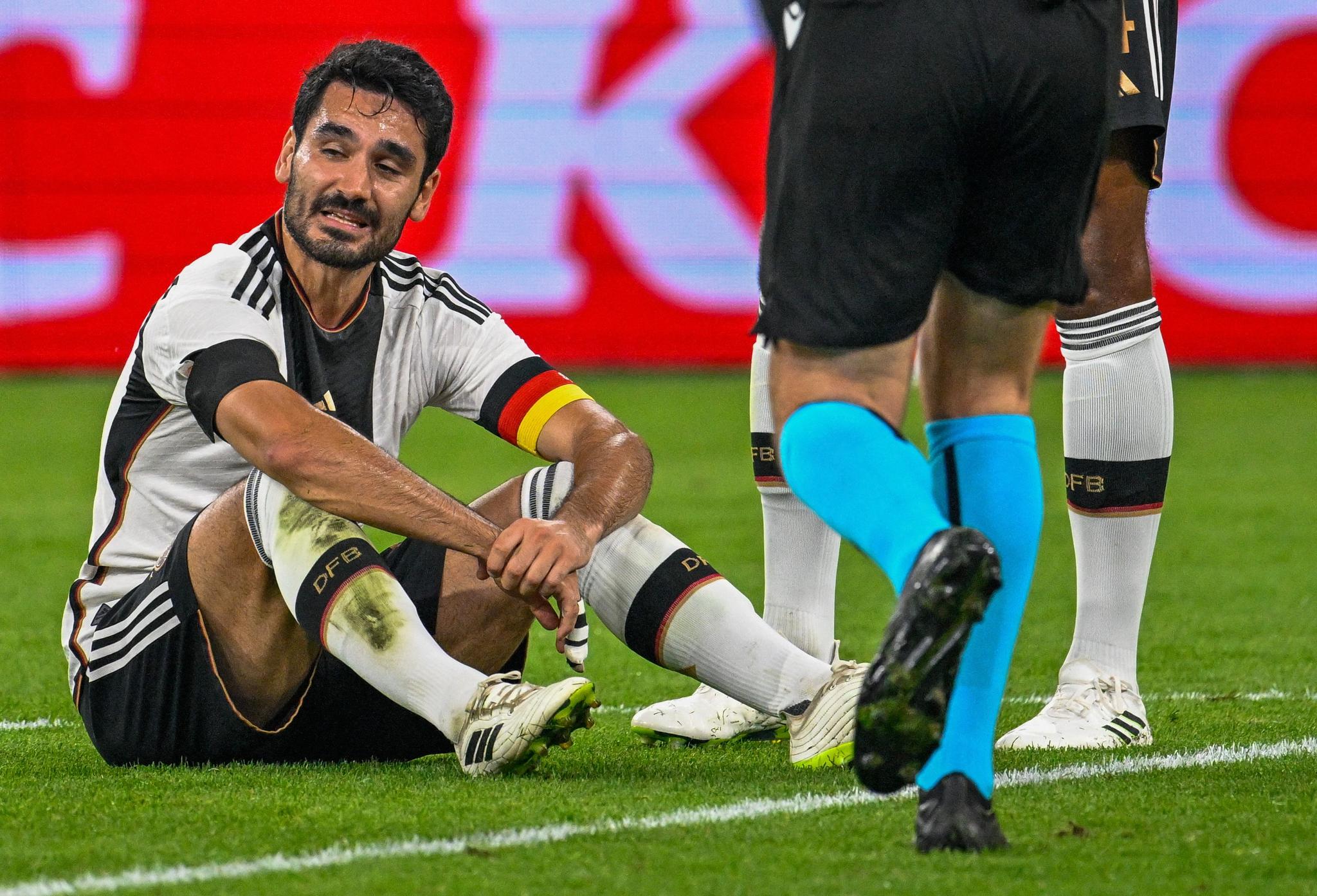 Gündogan en larmes 4 Gündogan en larmes - 3